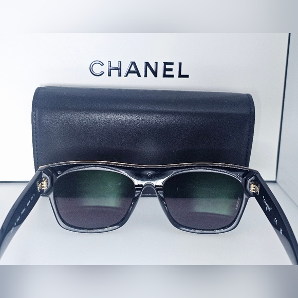 Chanel Sunglasses Semi Square cateye shape. Gold trimming  71705-A Black - Picture 8 of 11